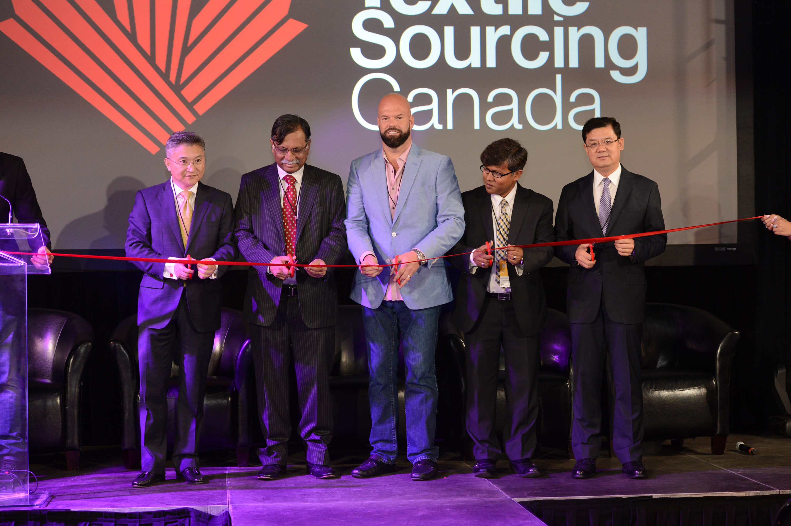 YYZ_1720.jpg IMG_Pre