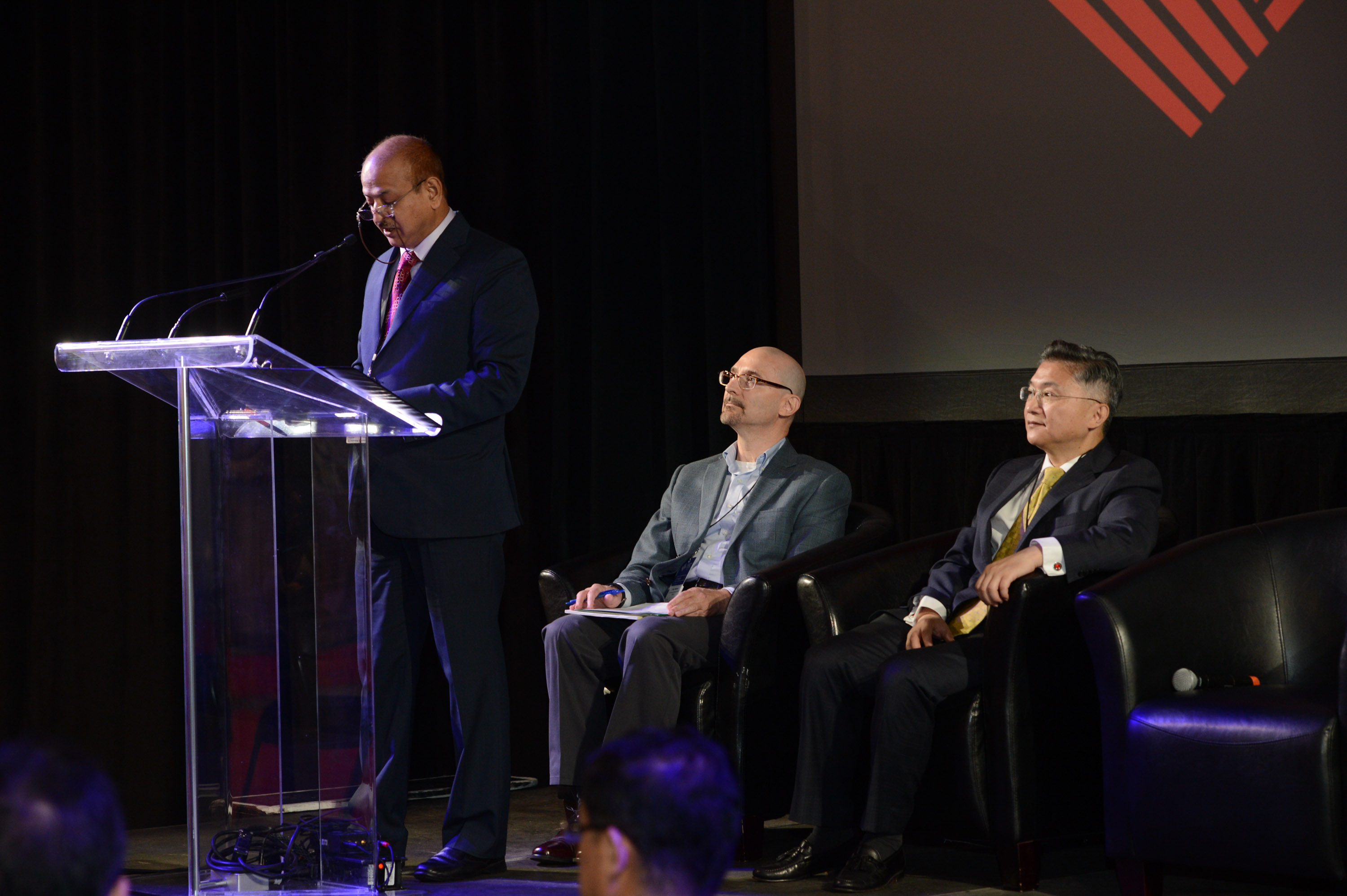 YYZ_1941.jpg IMG_Pre